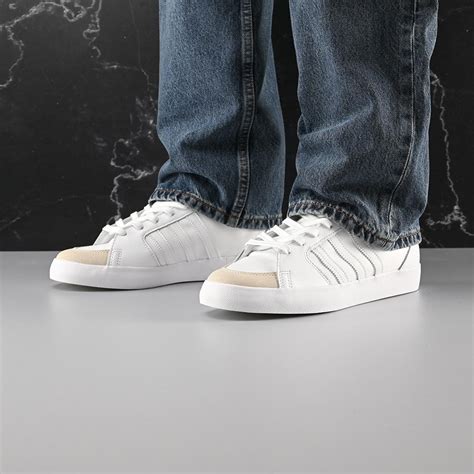 adidas superskate